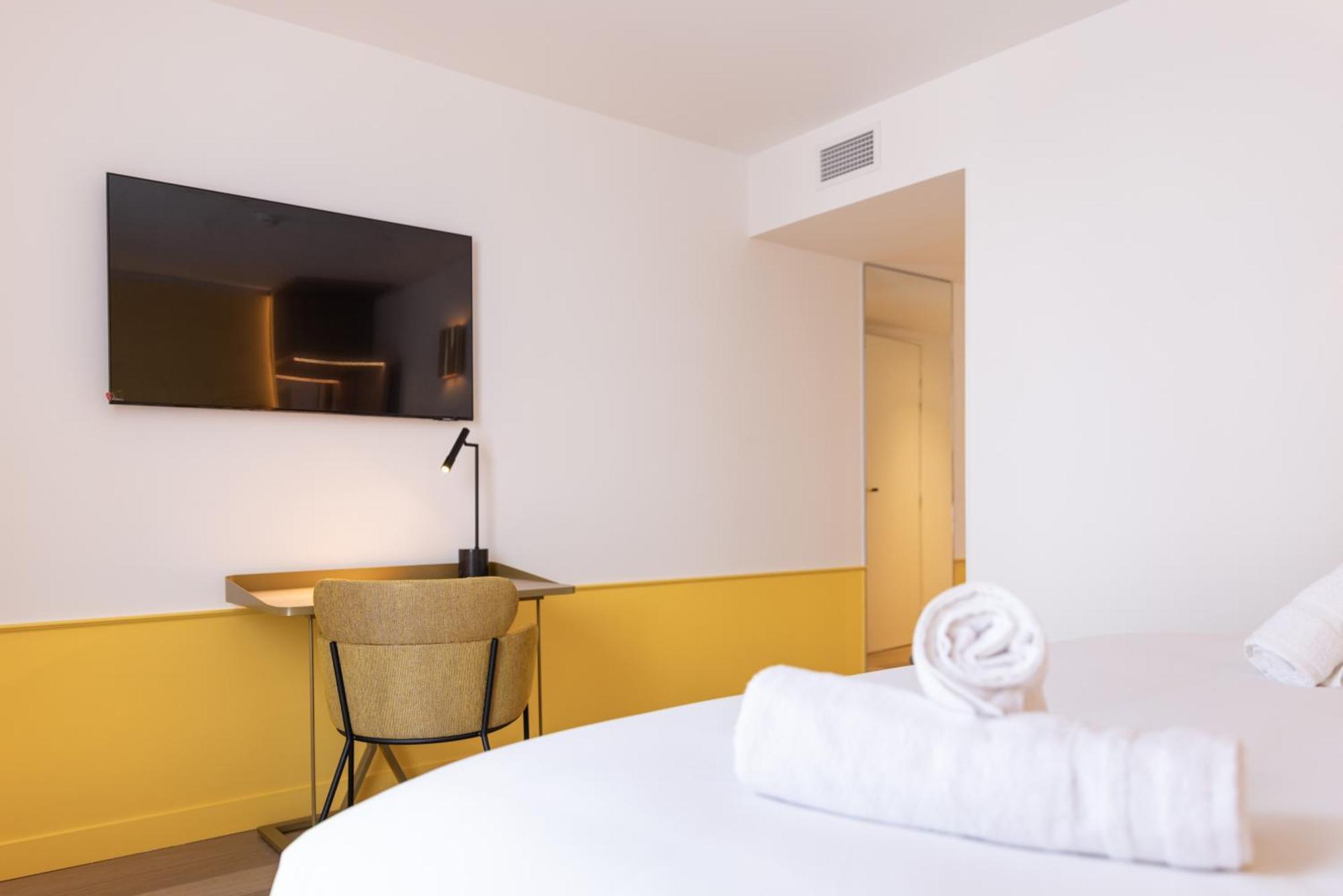 Hotel Kyriad Prestige Paris Asnieres Exterior foto